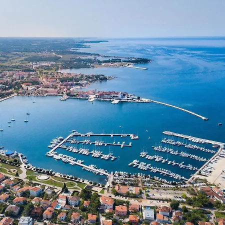 Antonella & Napoletano-3 By Interhome Umag